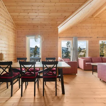 בית נופש Accessible Nature With & Mountain Views - Solstrale וראדל