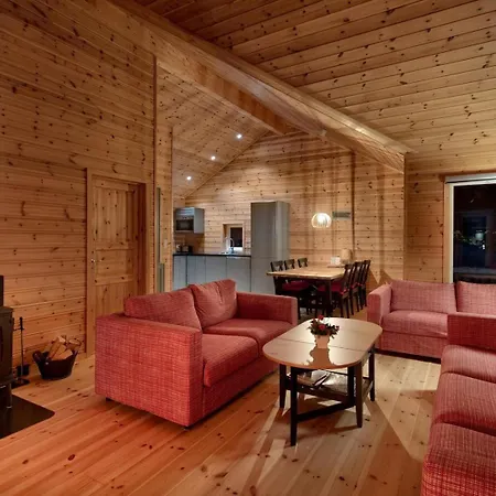 Accessible Nature With & Mountain Views - Solstrale بيت للعطل فرادال